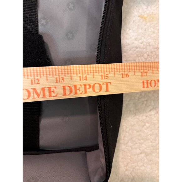 Swissgear Black Laptop Messenger Bag With Adjustable Strap & Multiple Pockets - Picture 7 of 9